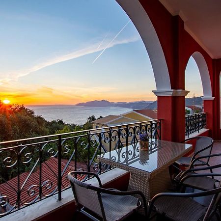 Dielino Amazing Sunset View Pentátion Екстериор снимка