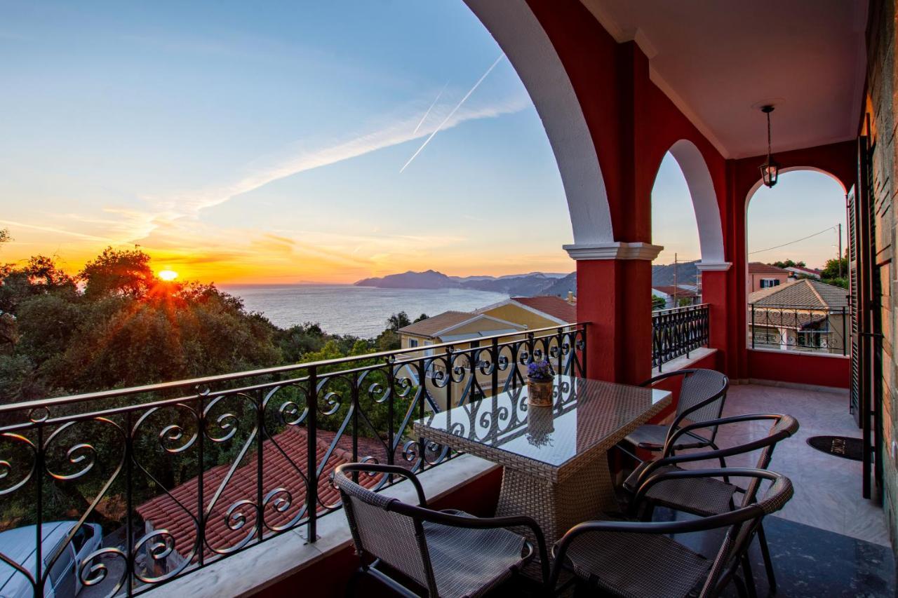 Dielino Amazing Sunset View Pentátion Екстериор снимка